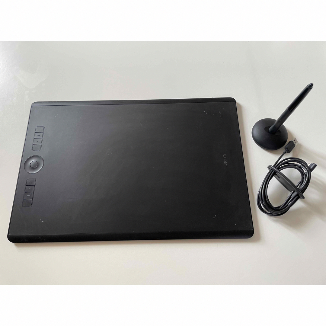 Wacom(ワコム)のWacom PTH-860/KO ペンタブレット スマホ/家電/カメラのPC/タブレット(PC周辺機器)の商品写真