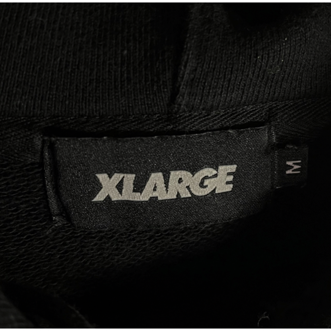 XLARGE(エクストララージ)の【限定コラボ】エクストララージ×アーミー ビッグロゴ 両面ロゴ 入手困難 即完売 メンズのトップス(パーカー)の商品写真