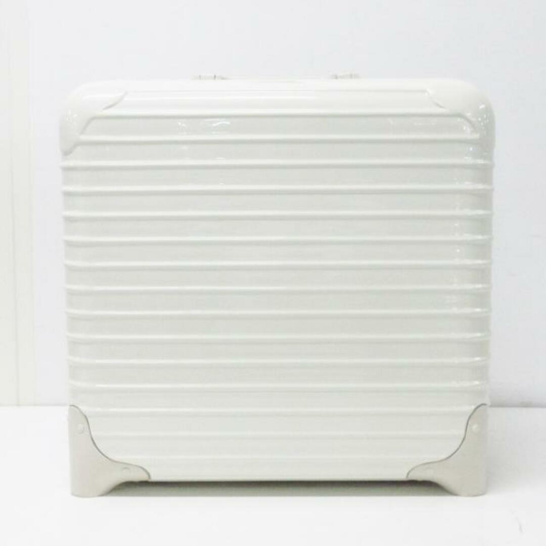 RIMOWA(リモワ)のリモワ キャリーバッグ - 白×ライトグレー レディースのバッグ(スーツケース/キャリーバッグ)の商品写真