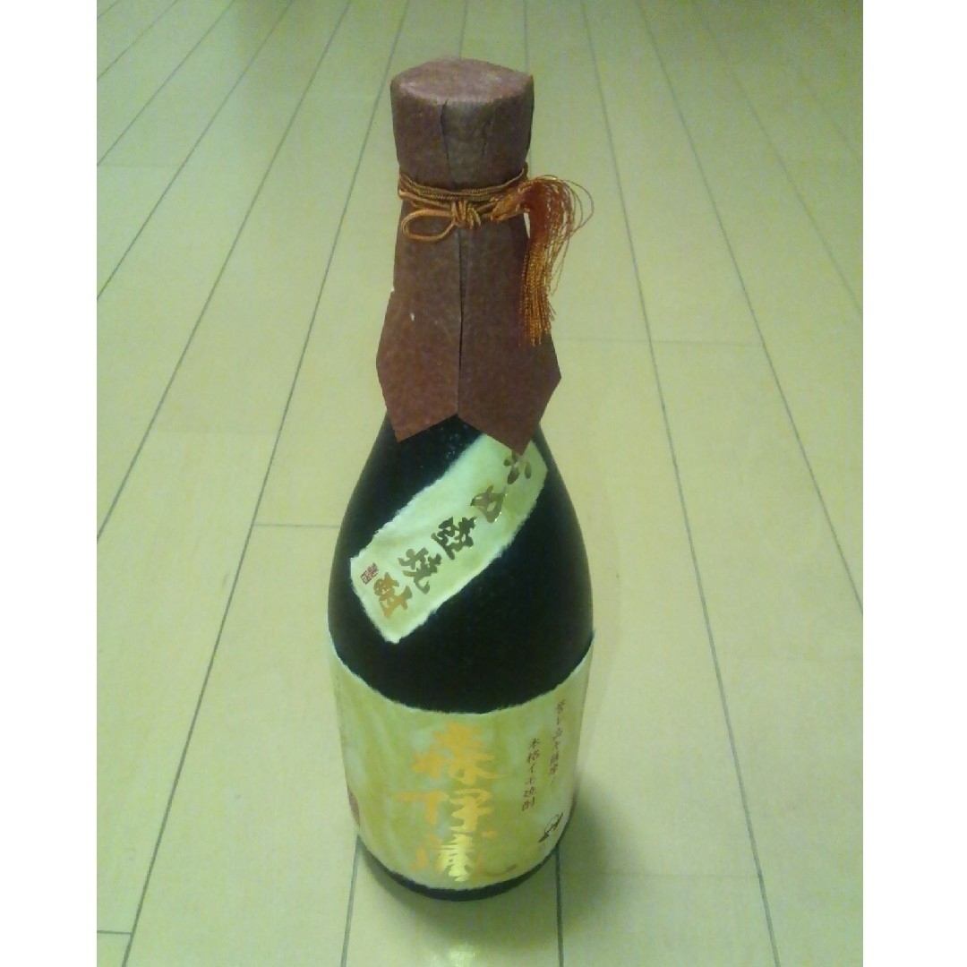 森伊蔵酒造(モリイゾウシュゾウ)の森伊蔵　720ml 食品/飲料/酒の酒(焼酎)の商品写真