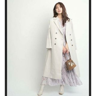 ジャスグリッティー(JUSGLITTY)の✧︎新品✧︎♡︎ジャス♡︎バックボリュームダブル釦コート ベージュ M(ロングコート)