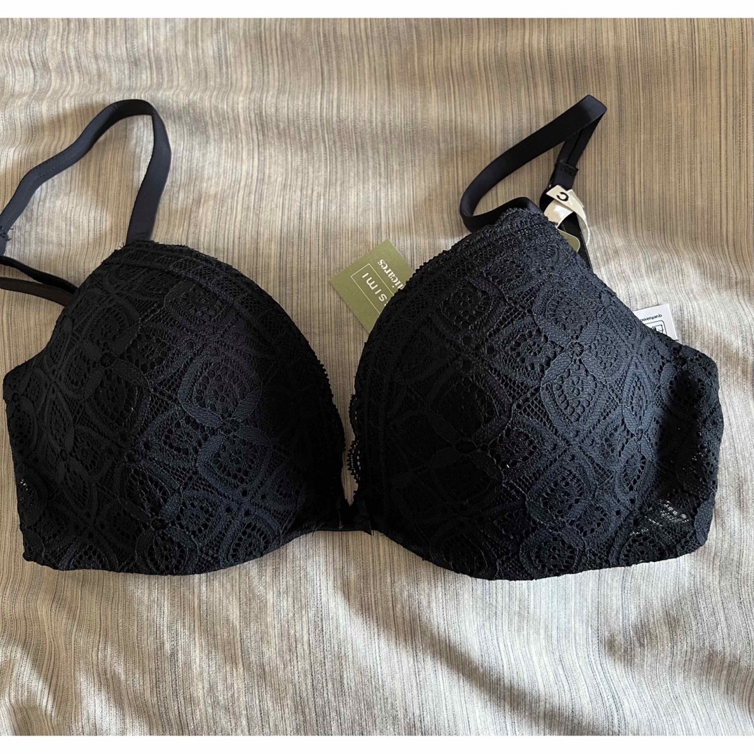 Intimissimi Silvia プッシュアップブラ　C75 新品 レディースの下着/アンダーウェア(ブラ)の商品写真