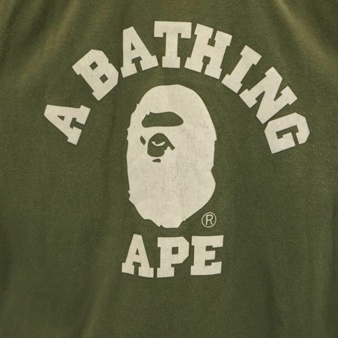 A BATHING APE(アベイシングエイプ)のアベイシングエイプ 日本製 プリント 長袖 Tシャツ S カーキ A BATHING APE トレーナー ロゴ メンズ 【中古】  【231006】 メンズのトップス(Tシャツ/カットソー(半袖/袖なし))の商品写真