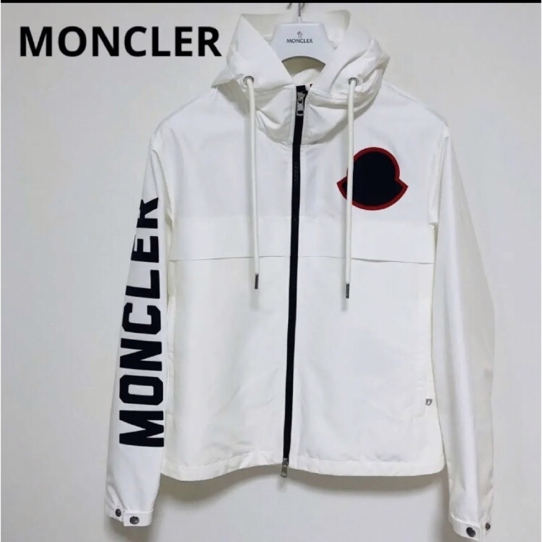 MONCLER モンクレール　モントリオール　 MONTREAL パーカー　白