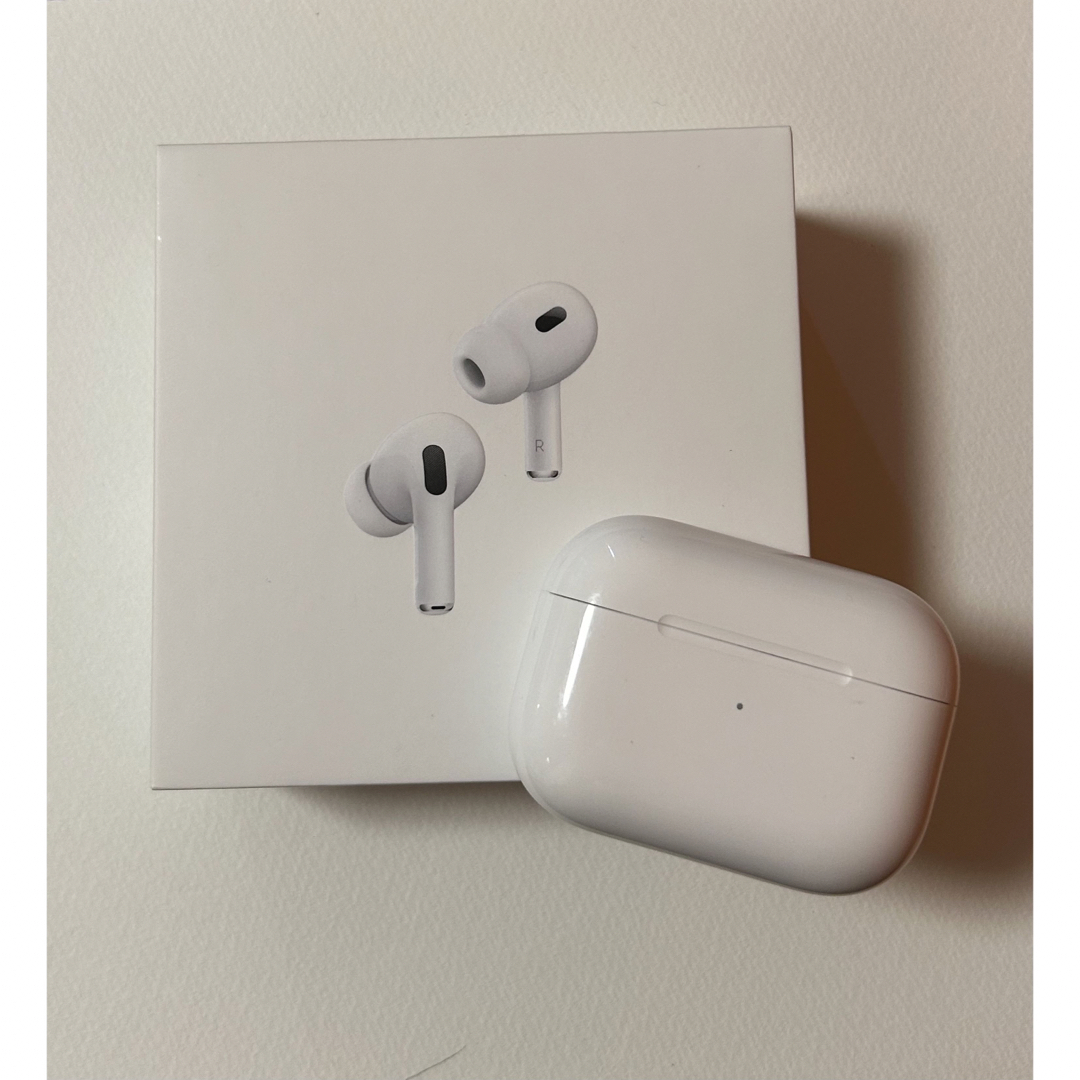 apple airpods pro 第2世代 MQD83J/A WHITE