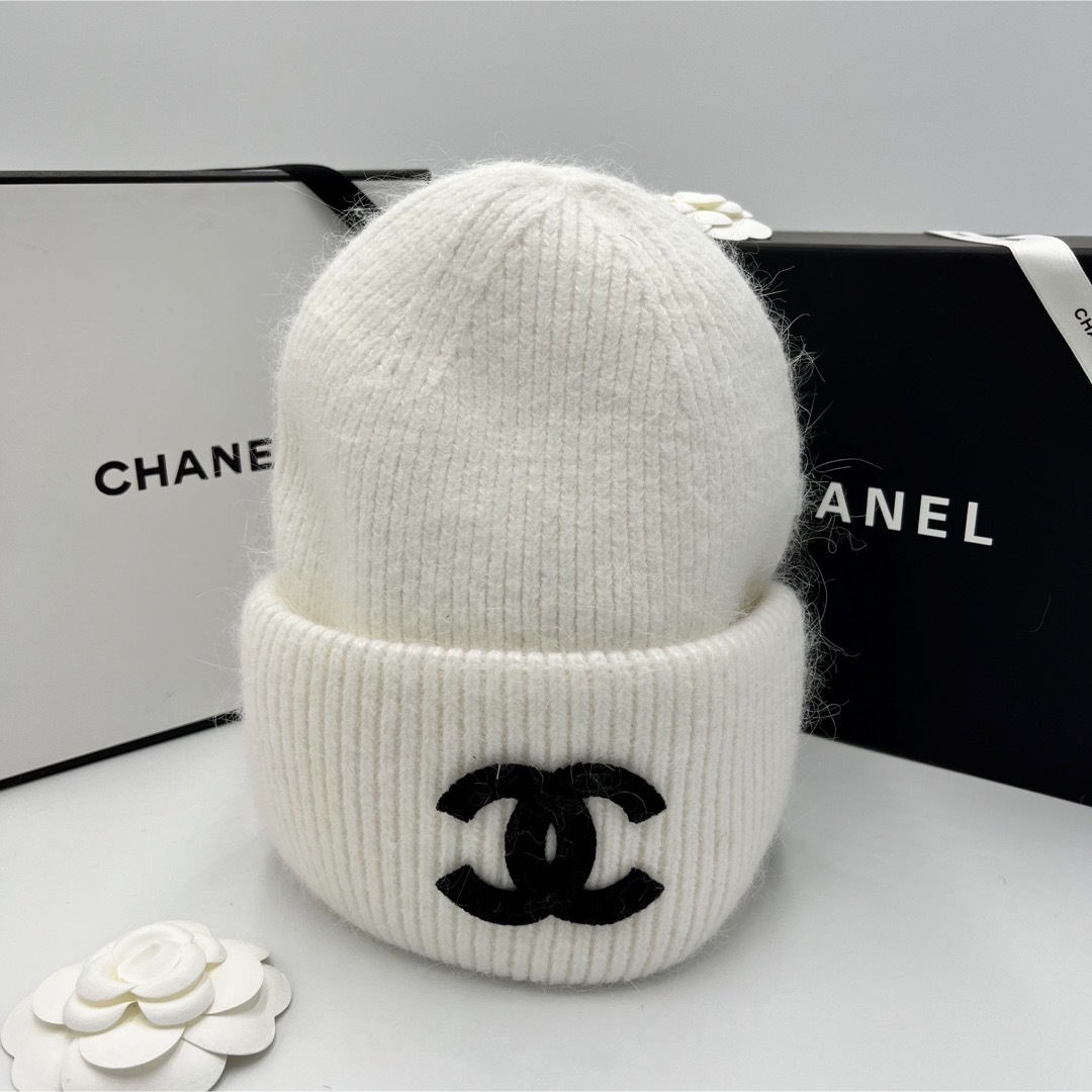 CHANEL - CHANEL ニット帽 ホワイトの通販 by soiru☺︎shop|シャネル