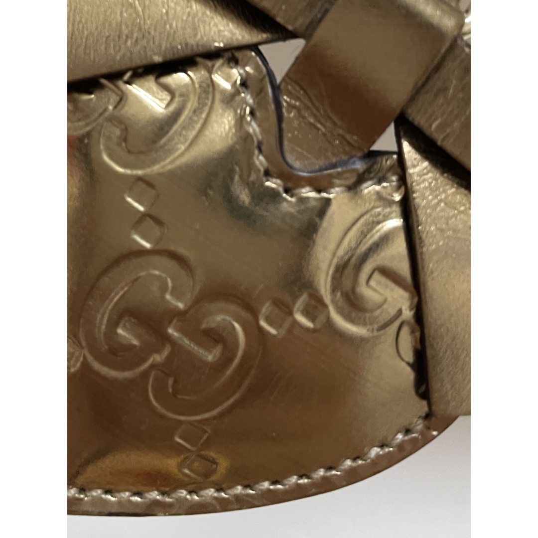 GUCCI キーリング キーホルダー ハート リボン ゴールドカラー