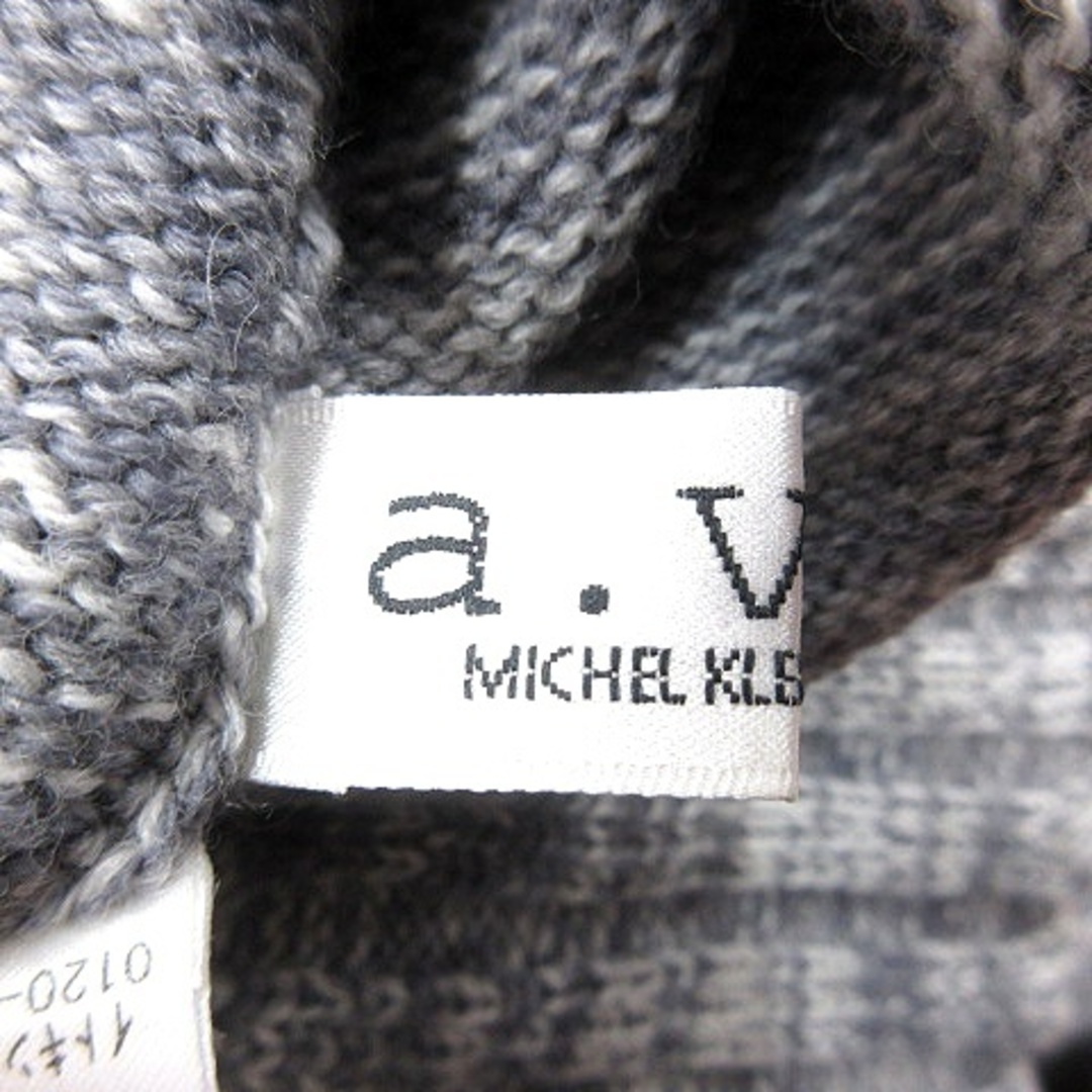 a.v.v(アーヴェヴェ)のアー・ヴェ･ヴェ ニットセーター タートルネック ウール 長袖 38 グレー レディースのトップス(ニット/セーター)の商品写真