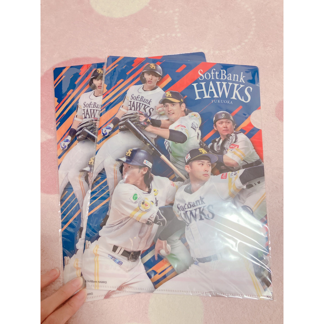 福岡ソフトバンクホークス(フクオカソフトバンクホークス)の福岡ソフトバンクホークス　クリアファイル　2枚 チケットのスポーツ(野球)の商品写真