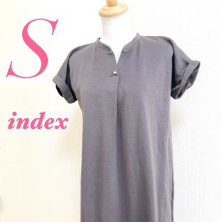 インデックス(INDEX)のINDEX インデックス　ロングワンピース　グレー　S　きれいめ　タック(ロングワンピース/マキシワンピース)