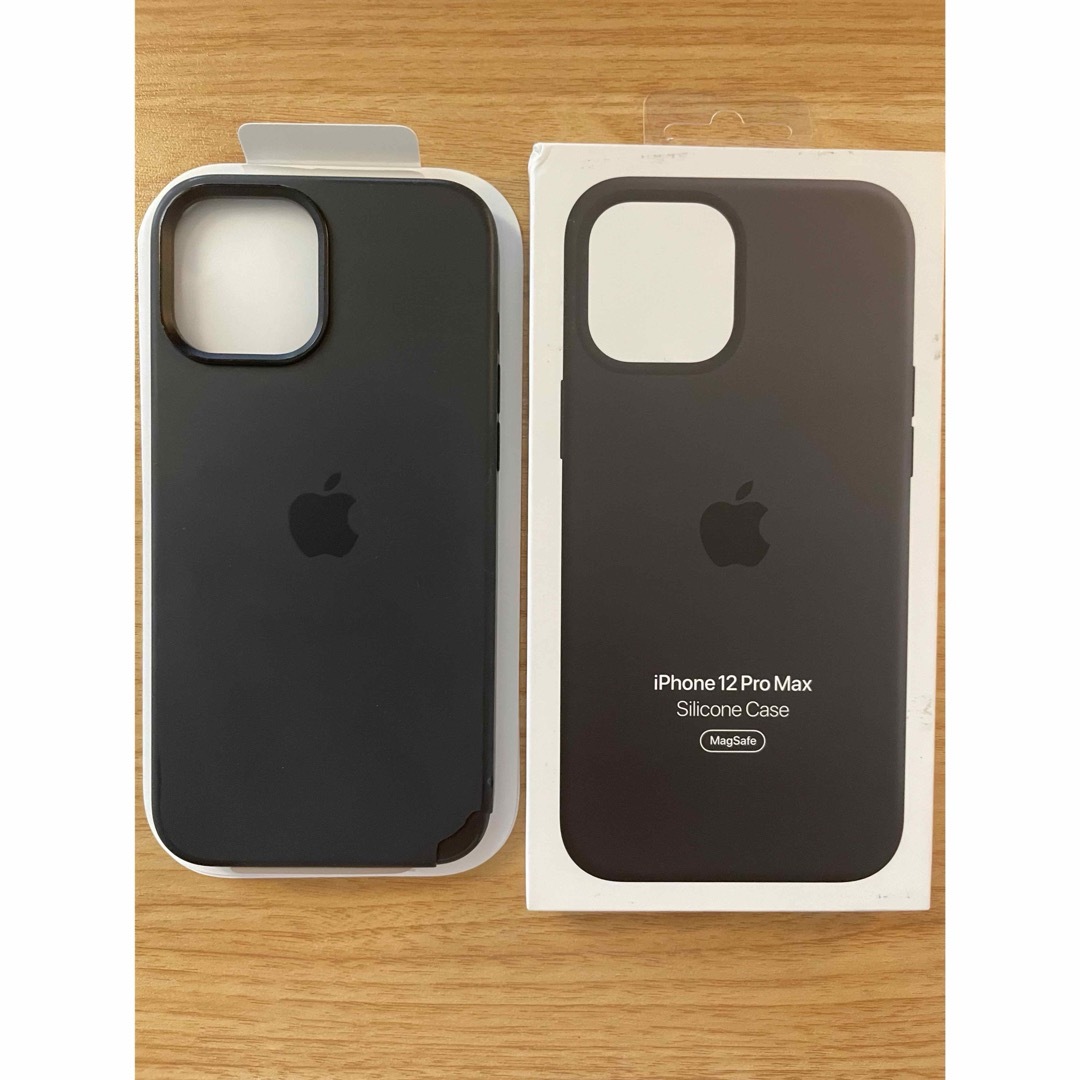 iPhone12ProMax シリコンケース ブラック