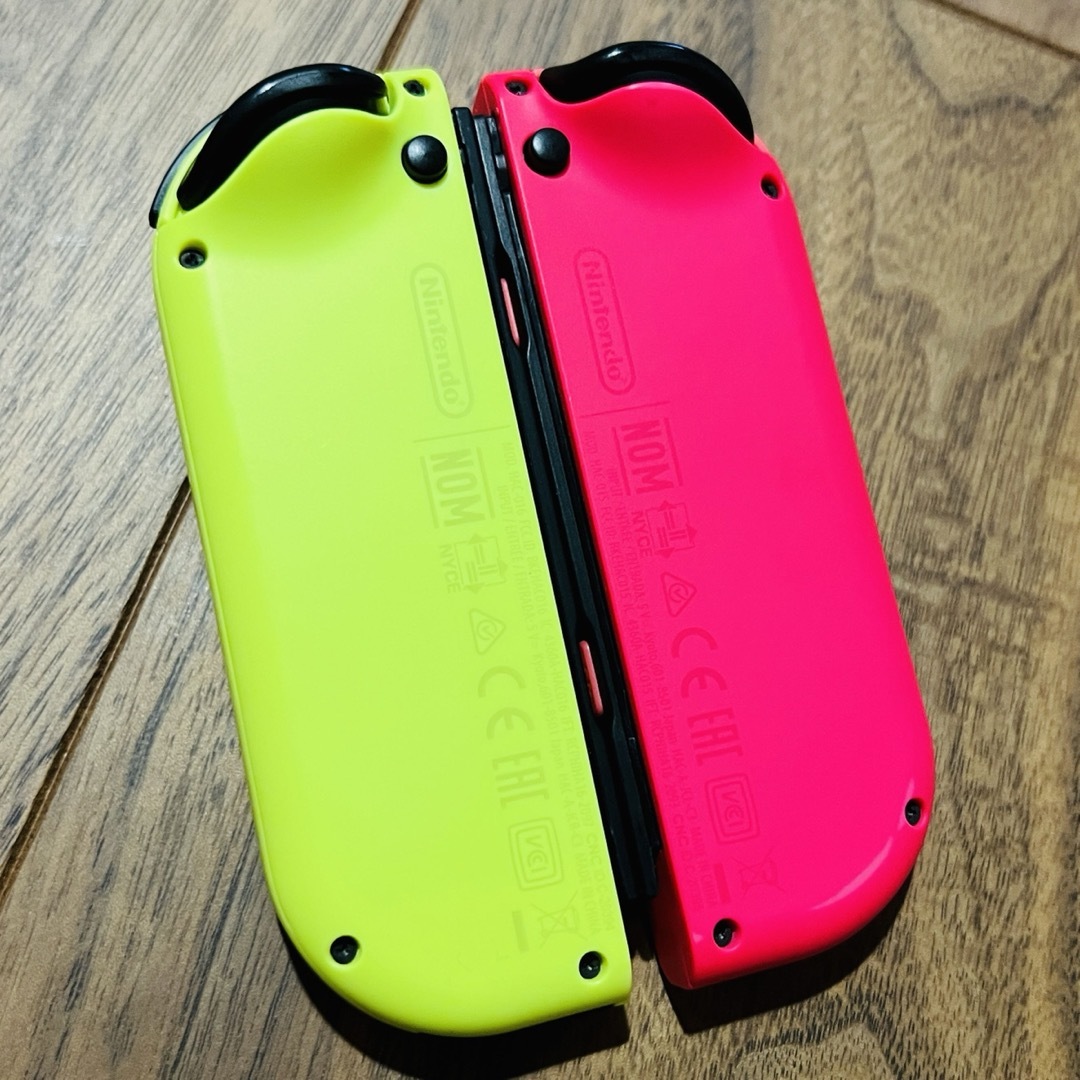 Nintendo Switch(ニンテンドースイッチ)のNintendo JOY-CON (L)/(R) ネオンピンク/ネオンイエロー エンタメ/ホビーのゲームソフト/ゲーム機本体(その他)の商品写真