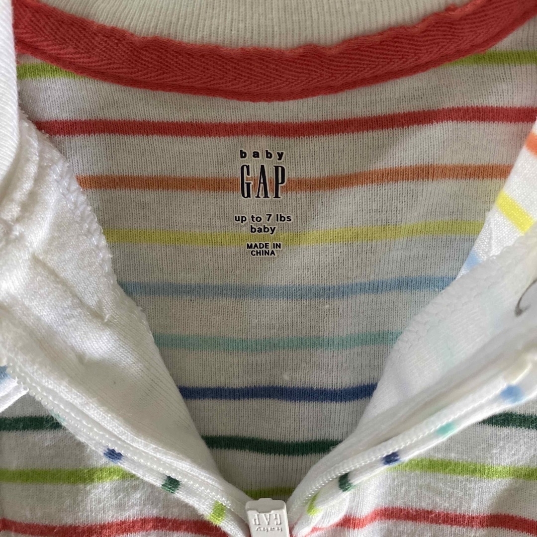 babyGAP(ベビーギャップ)のbabyGAP 45cm 新生児長袖ロンパース キッズ/ベビー/マタニティのベビー服(~85cm)(ロンパース)の商品写真