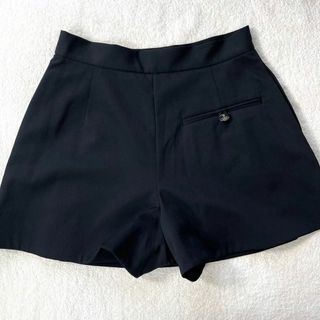 極美品 ヴィヴィアンウエストウッドレッドレーベル ショートパンツ 黒 ブラック