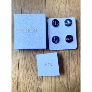 ディオール(Dior)の期間限定値下げ！　DIOR ピンバッジ(ブローチ/コサージュ)