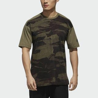 アディダス(adidas)の(新品) adidas　　Tシャツ (Tシャツ/カットソー(半袖/袖なし))