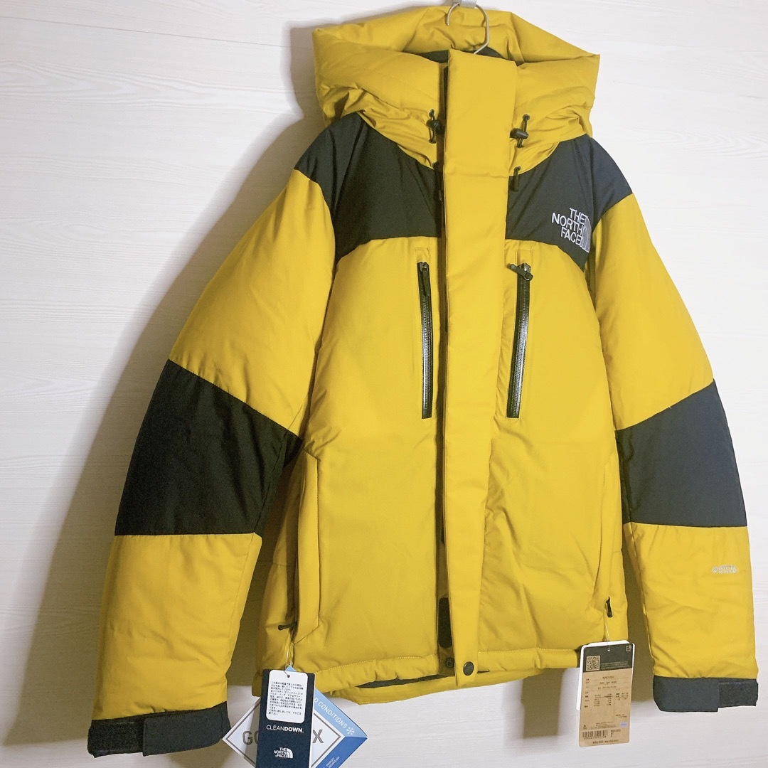 THE NORTH FACE(ザノースフェイス)の【タグ付新品】ノースフェイス バルトロ ライトジャケット S 黄色 メンズのジャケット/アウター(ダウンジャケット)の商品写真