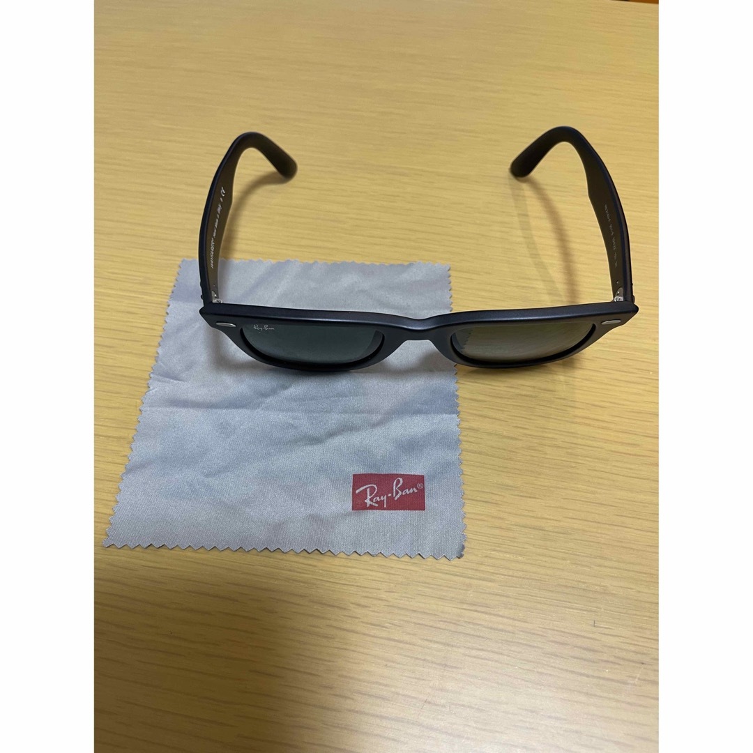 Ray-Ban(レイバン)のRay-Ban サングラス メンズのファッション小物(サングラス/メガネ)の商品写真