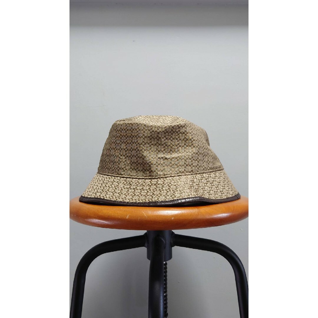 COACH レザートリム シグネチャー バケット ハット サイズP/S ロゴ-