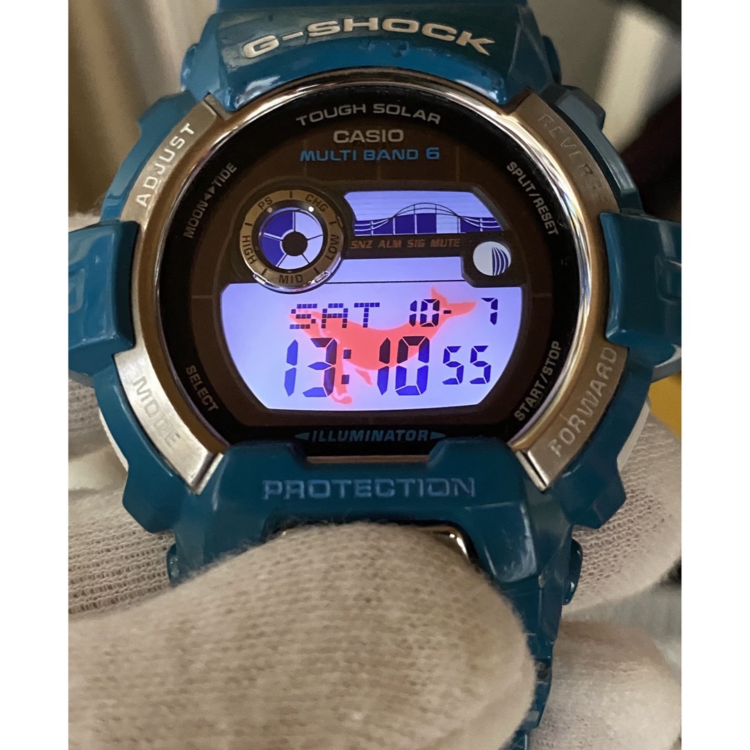 G-SHOCK(ジーショック)のG-SHOCK/イルクジ/GWX-8900K/電波/時計/ソーラー/限定/ブルー メンズの時計(腕時計(デジタル))の商品写真
