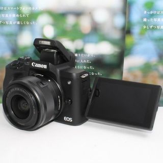 キヤノン(Canon)の❤️予備バッテリー&新品カメラバッグ付❤️Canon EOS kiss M❤️(デジタル一眼)