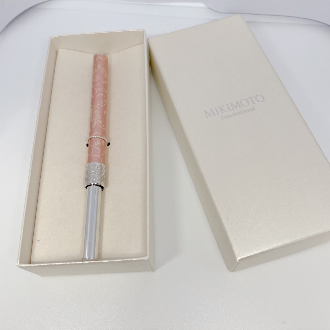 MIKIMOTO(ミキモト)のミキモト リップブラシ 紅筆 ピンク コスメ/美容のメイク道具/ケアグッズ(ブラシ・チップ)の商品写真