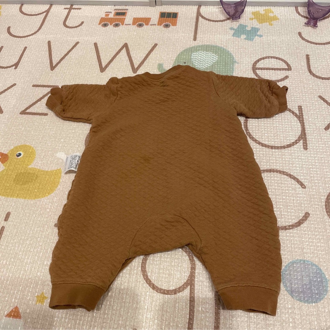 UNIQLO(ユニクロ)のキルトカバーオール キッズ/ベビー/マタニティのベビー服(~85cm)(カバーオール)の商品写真