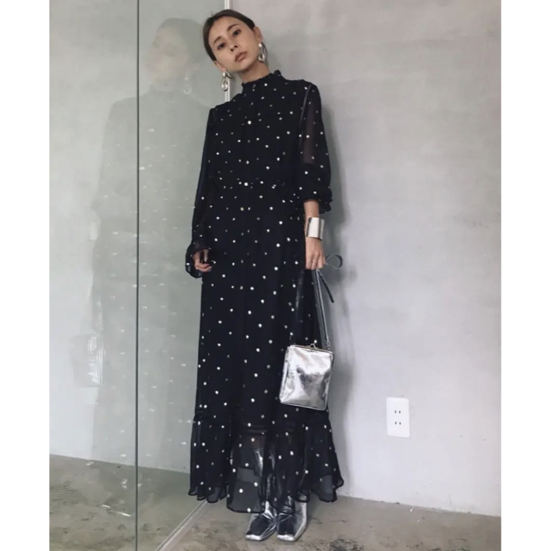 Ameri VINTAGE(アメリヴィンテージ)のアメリヴィンテージ AMERI SPARKLE DOT DRESS レディースのワンピース(ロングワンピース/マキシワンピース)の商品写真