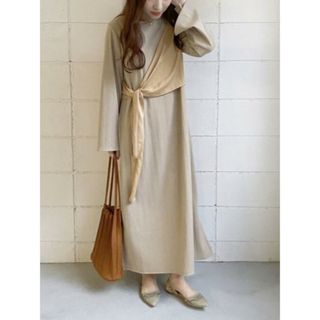 ラウジー(lawgy)の美品　Bab ロングワンピース　ワンピース　アシメ　リブ　ベージュ　人気　完売(ロングワンピース/マキシワンピース)