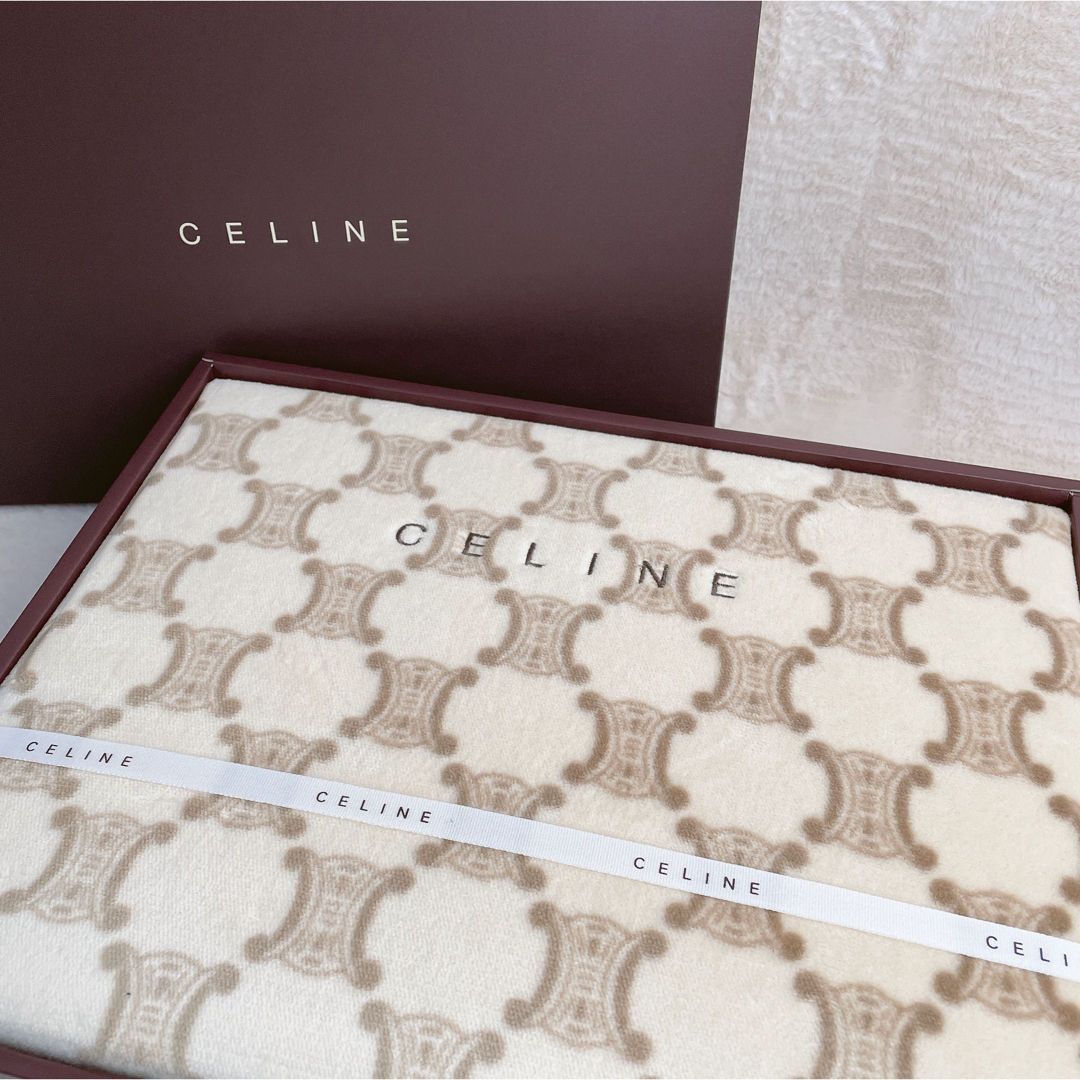 CELINE 新品・未使用　セリーヌ　マカダム柄　綿毛布　日本製のサムネイル