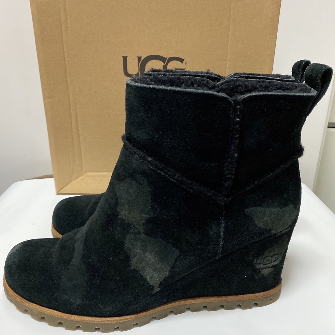 訳あり　アグ　UGG ブーツ　インソールブーツ　黒　ブラック　25 39 箱付