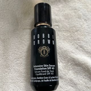 ボビイブラウン(BOBBI BROWN)のボビィブラウン　インテンシブセラムファンデーション(ファンデーション)