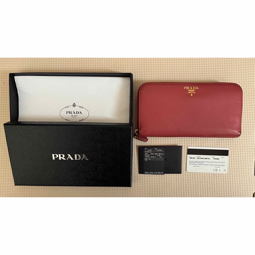 プラダ PRADA サフィアーノ 長財布 ラウンドジップ ファスナー ピンク | フリマアプリ ラクマ