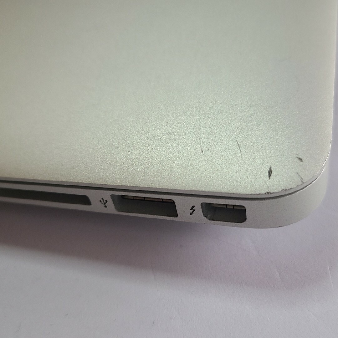 Macbook Air A1466 13㌅　Mid2012 /Corei5 7