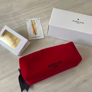 ゲラン(GUERLAIN)のGUERLAIN ポーチ➕サンプル(ノベルティグッズ)