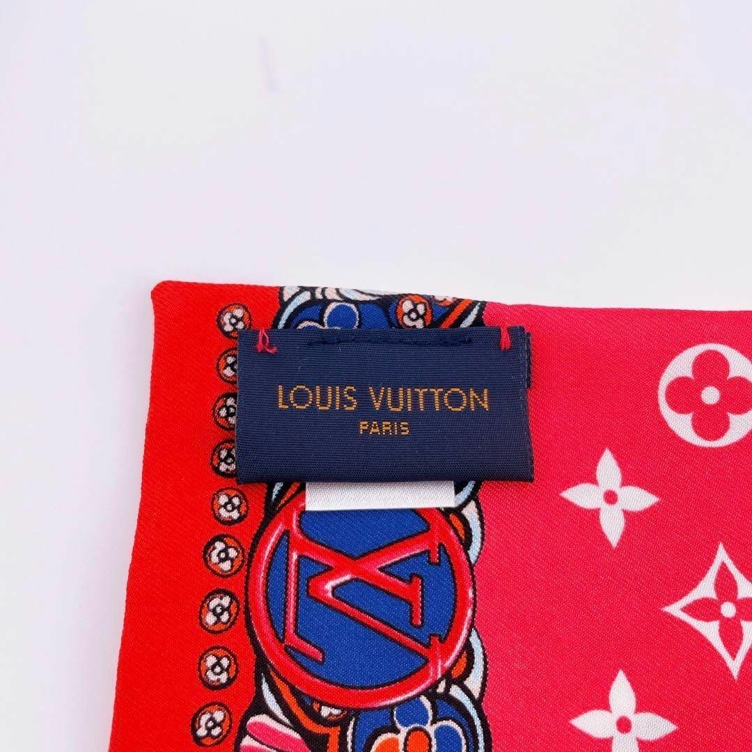 LOUIS VUITTON - ルイヴィトン M73338 シルク ワールド オブ ラブ