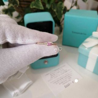 ティファニー(Tiffany & Co.)のティファニー　ノヴォホライゾンリング　11号　ピンクサファイア　エメラルドカット(リング(指輪))