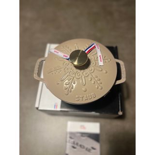 ストウブ(STAUB)の激レア　新品　staub　WA-NABE S スノーフレーク 16 CM リネン(鍋/フライパン)