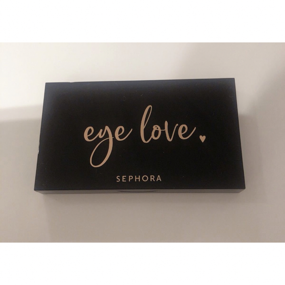 Sephora(セフォラ)のSEPHORA アイシャドウパレット　eye love  コスメ/美容のベースメイク/化粧品(アイシャドウ)の商品写真