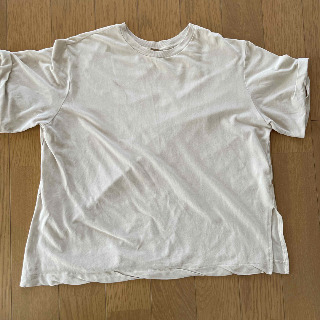 Mila Owen(ミラオーウェン)のミラオーエン　Tシャツ レディースのトップス(Tシャツ(半袖/袖なし))の商品写真