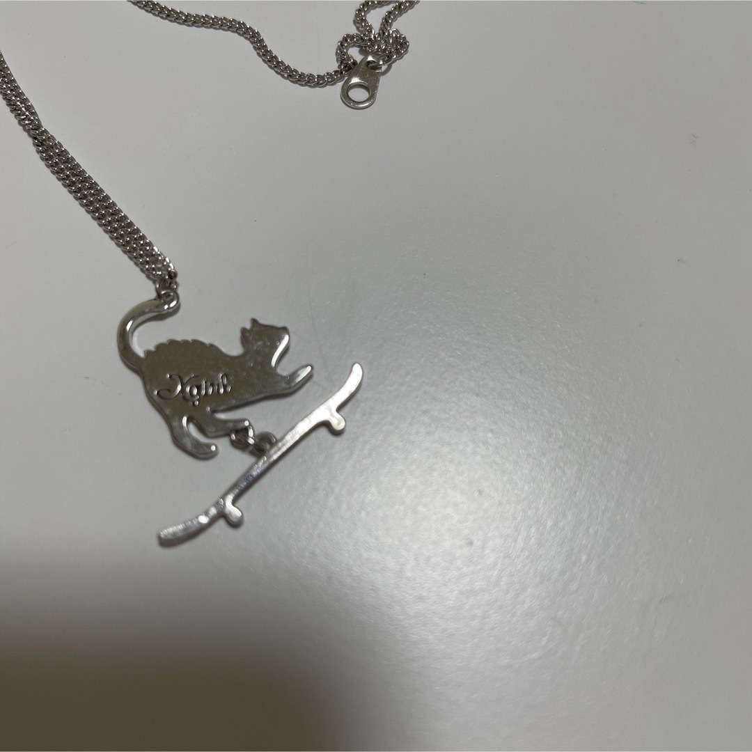 X-girl(エックスガール)のX-girl×Aquvii SK8 CAT NECKLACE エックスガール レディースのアクセサリー(ネックレス)の商品写真