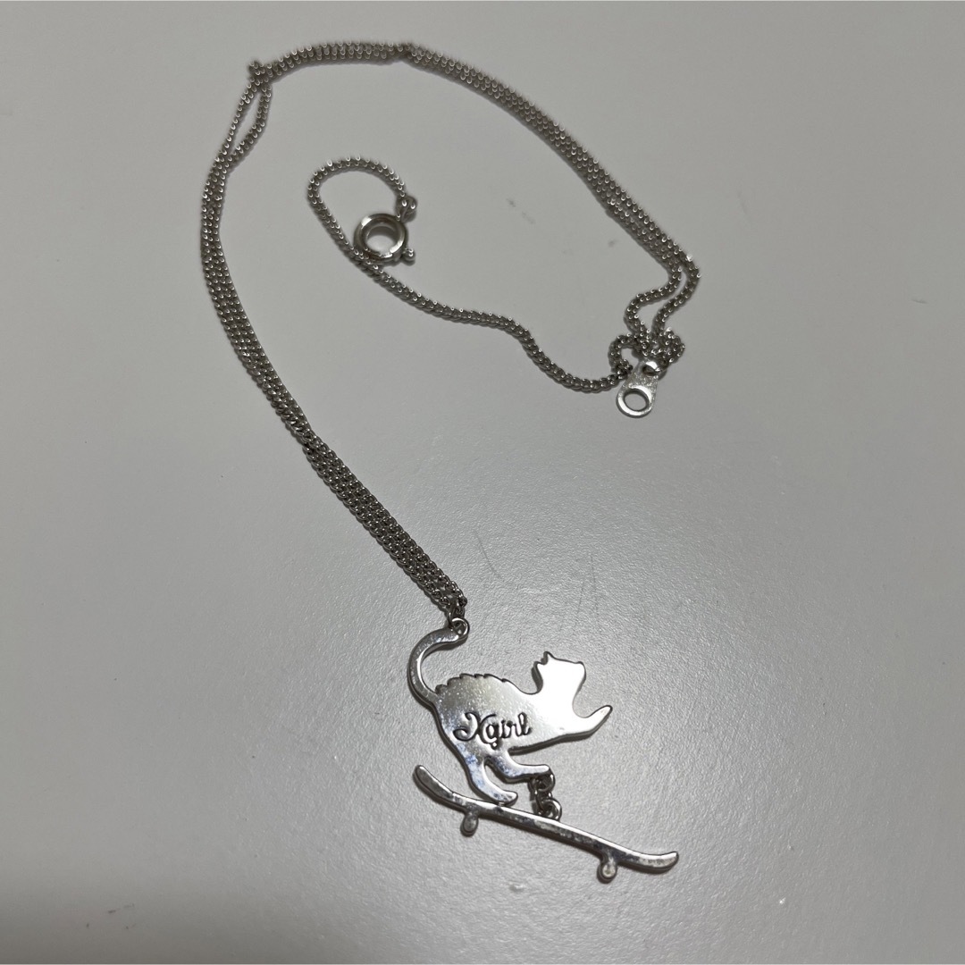 X-girl(エックスガール)のX-girl×Aquvii SK8 CAT NECKLACE エックスガール レディースのアクセサリー(ネックレス)の商品写真