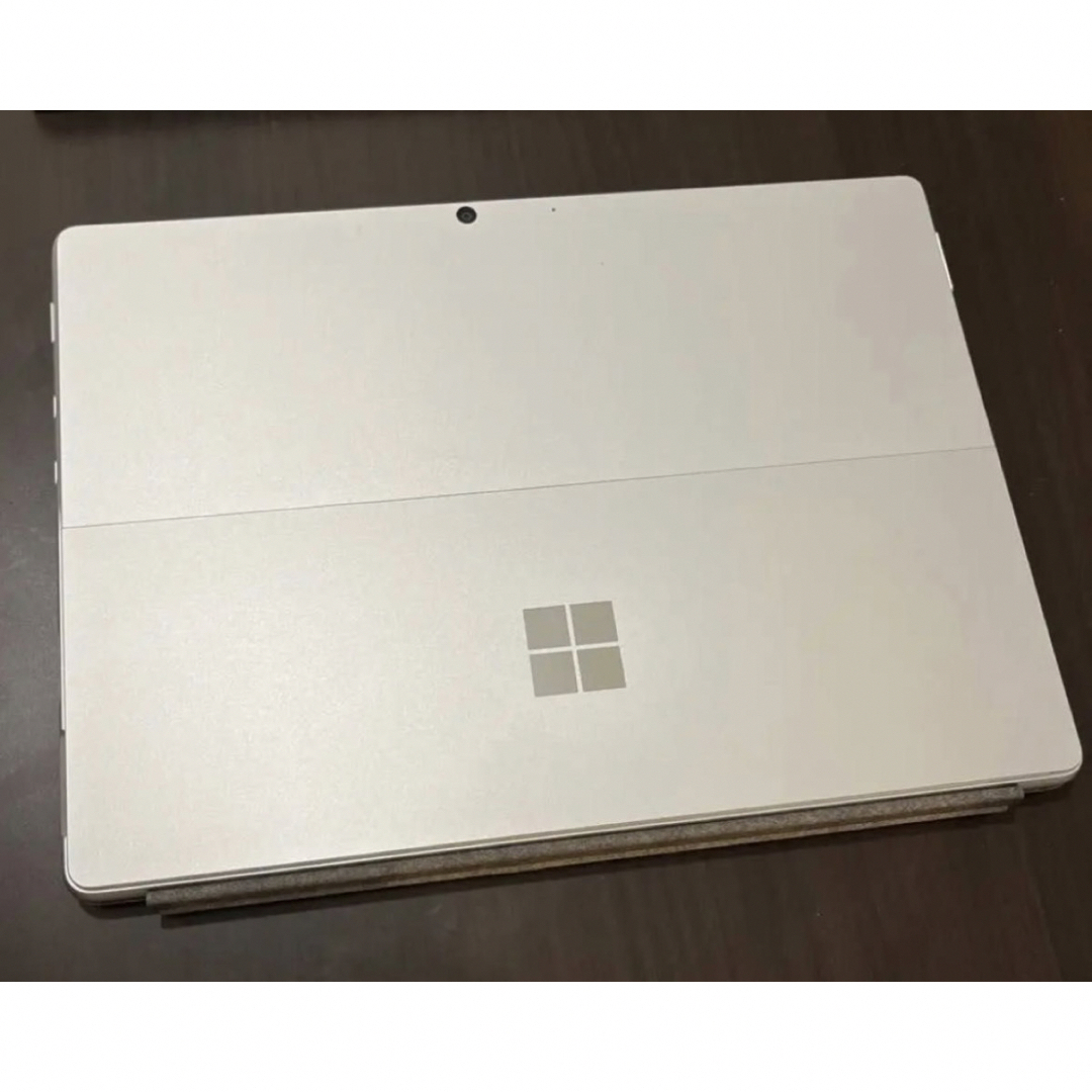 Surface Pro8  Microsoft i5 256GB  3点セット スマホ/家電/カメラのPC/タブレット(タブレット)の商品写真