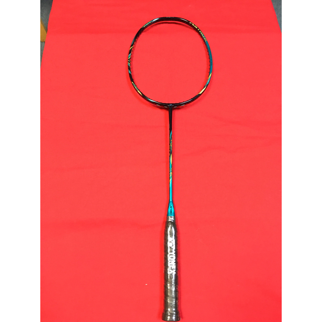 YONEX - アストロクス88S PRO（AX88S PRO 4UG5)ヨネックスの通販 by