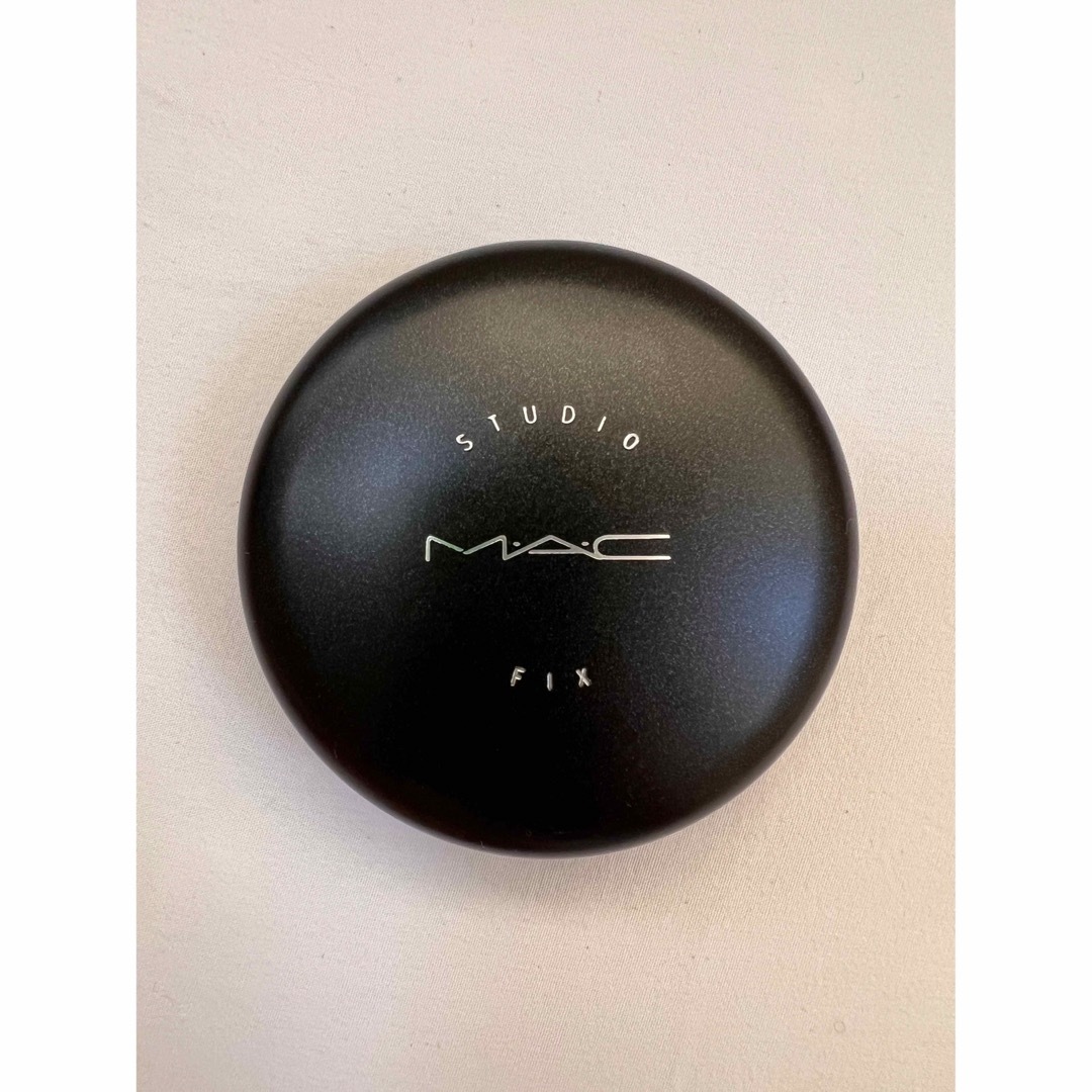 MAC(マック)のMAC スタジオフィックス パウダー プラス ファンデーション #NW30 コスメ/美容のベースメイク/化粧品(ファンデーション)の商品写真