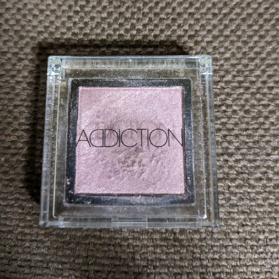 ADDICTION(アディクション)のADDICTION＊ザ アイシャドウ＊079 コスメ/美容のベースメイク/化粧品(アイシャドウ)の商品写真