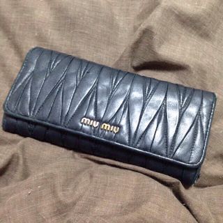 ミュウミュウ(MIU MIU)のmiumiu♡長財布(財布)