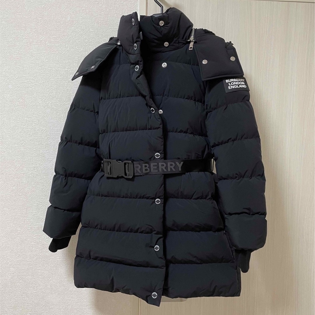 BURBERRY - Burberry ロゴベルトダウンの通販 by 、|バーバリー BURBERRY - Burberry ロゴベルトダウンの通販 by 、|バーバリー