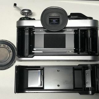 輝い Canon キャノン AE-1 レンズ付き フィルム一眼レフ 動作未確認