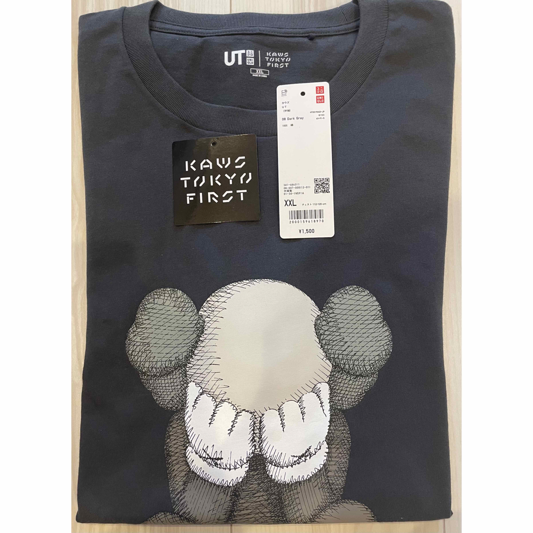 UNIQLO(ユニクロ)の付属品有☆KAWS×UNIQLO☆【XXL】プリント Tシャツ メンズのトップス(Tシャツ/カットソー(半袖/袖なし))の商品写真